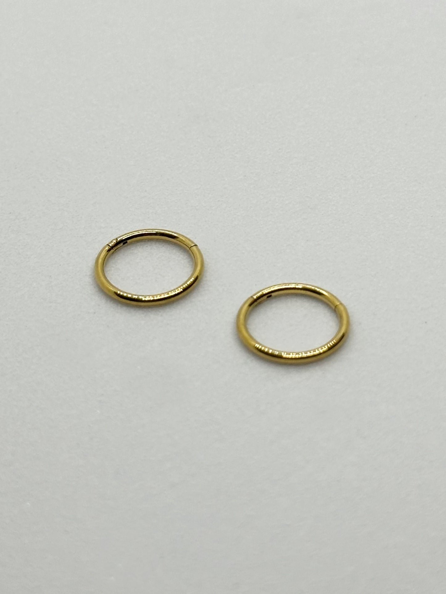 Basic Hoops 8mm - Gold