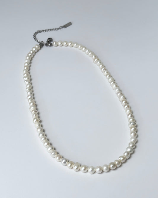 Collar de perlas naturales