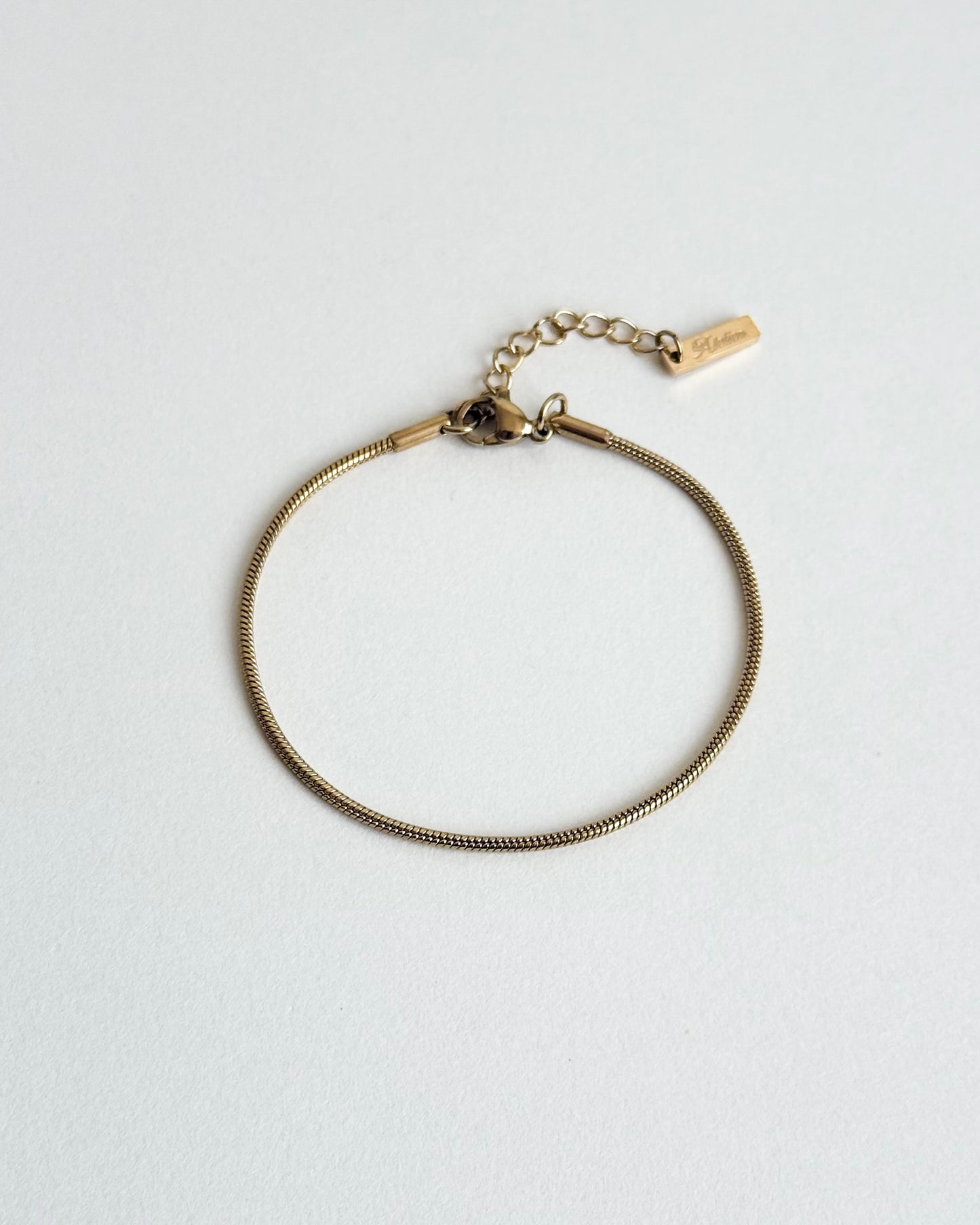 Snake Tissue, Gold